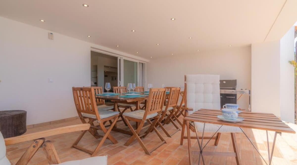 Villa Prado - Beautiful Beachfront Villa Albufeira Exterior photo