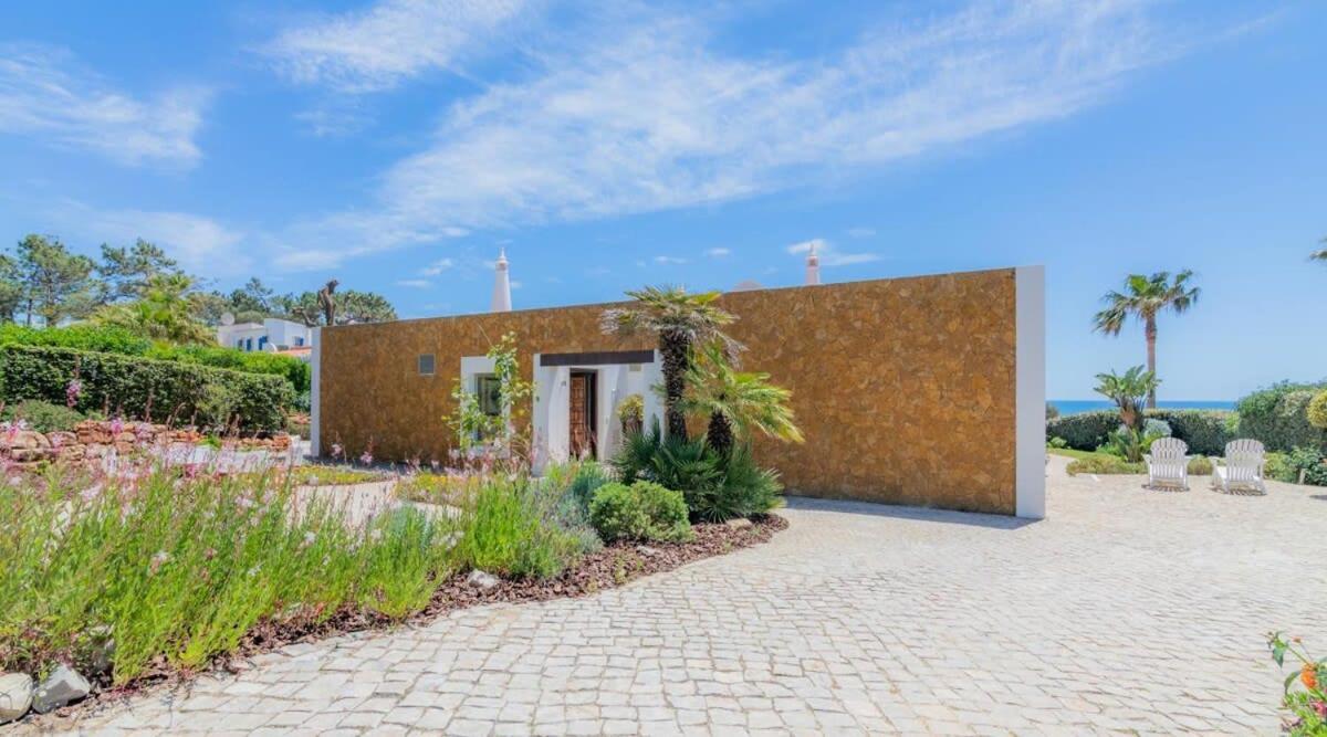 Villa Prado - Beautiful Beachfront Villa Albufeira Exterior photo